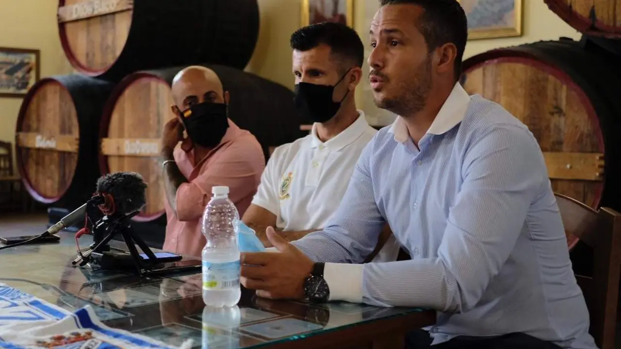 Juan D&iacute;az en la presentaci&oacute;n de Colorado. - Cristo Garc&iacute;a