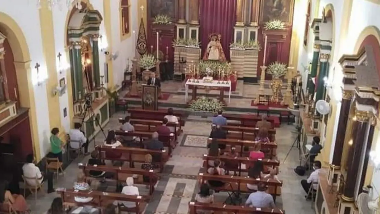 San Fernando vive un 15 de agosto con la Divina Pastora en su templo