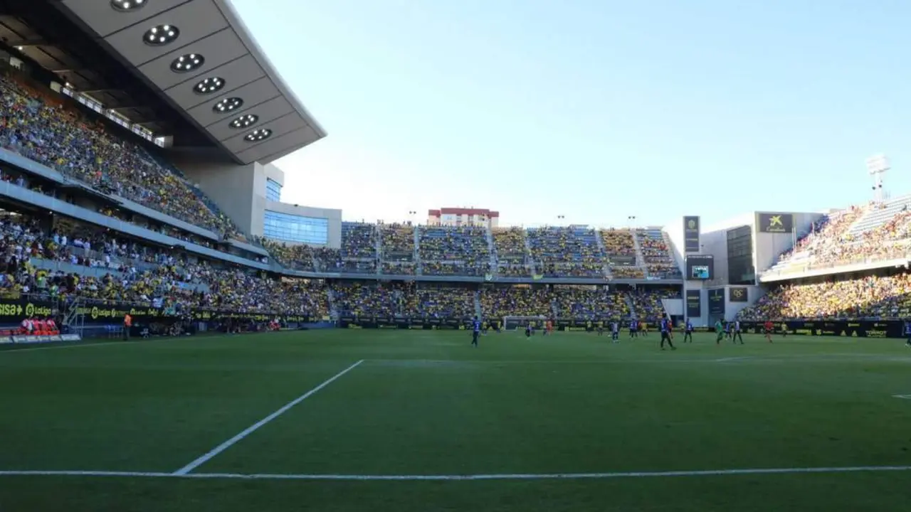 Estadio Ram&oacute;n de Carranza - Trekant Media