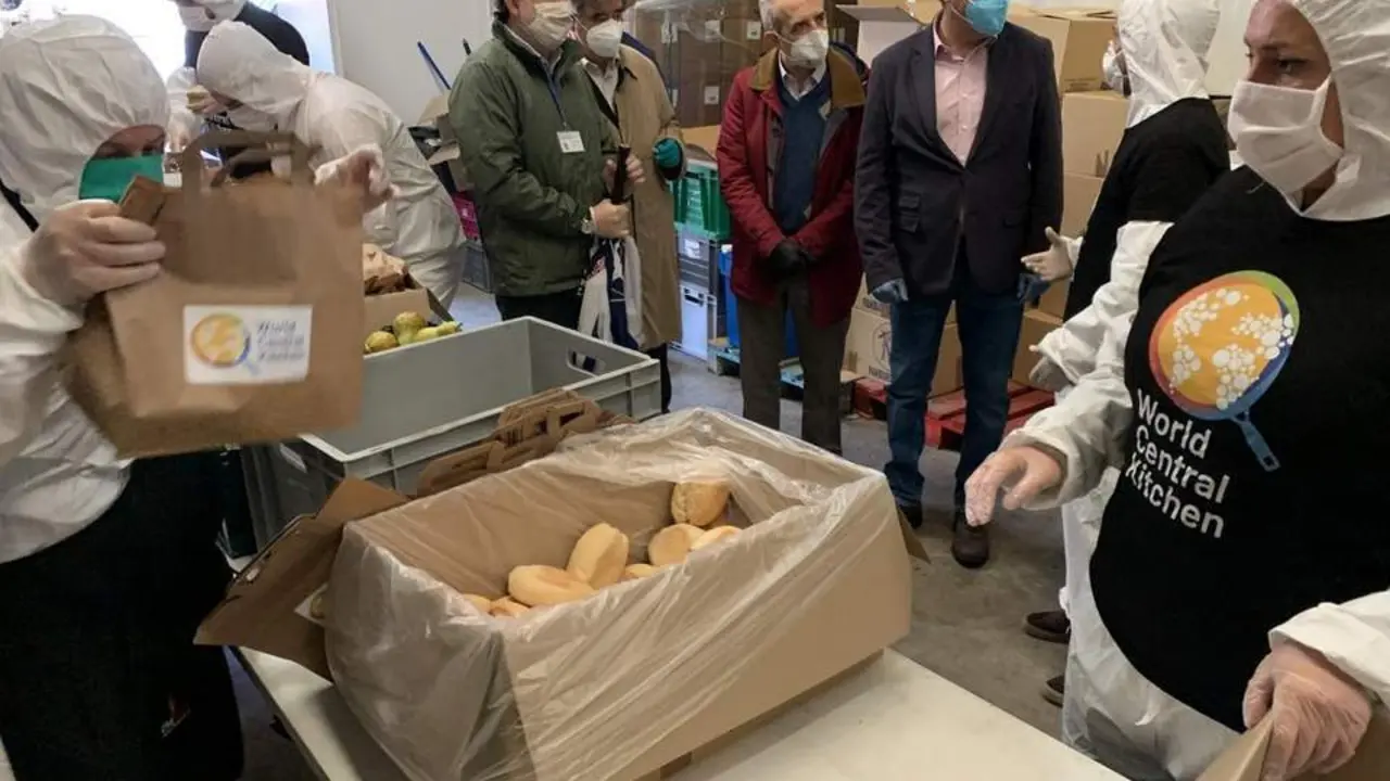 Visita al dispositivo de garant&iacute;a alimentaria de Sevilla. - Ayto