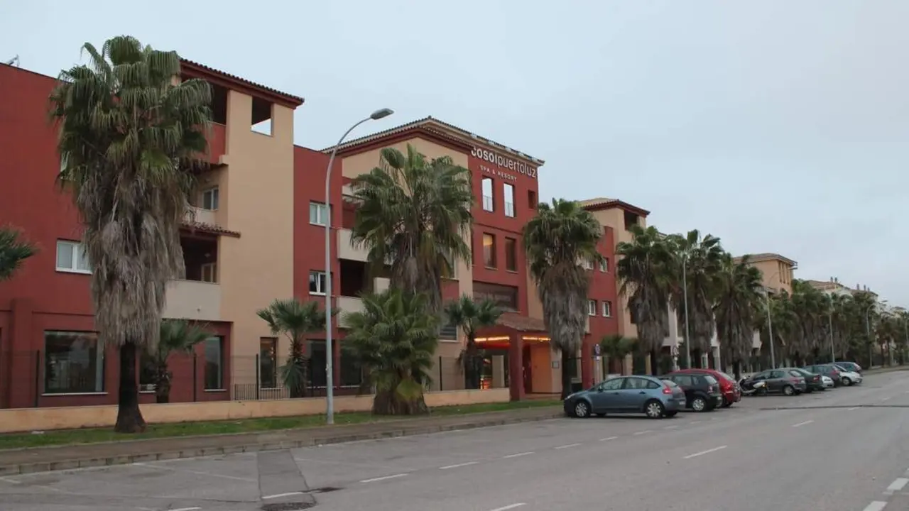 PUERTO LUZ - C.D.