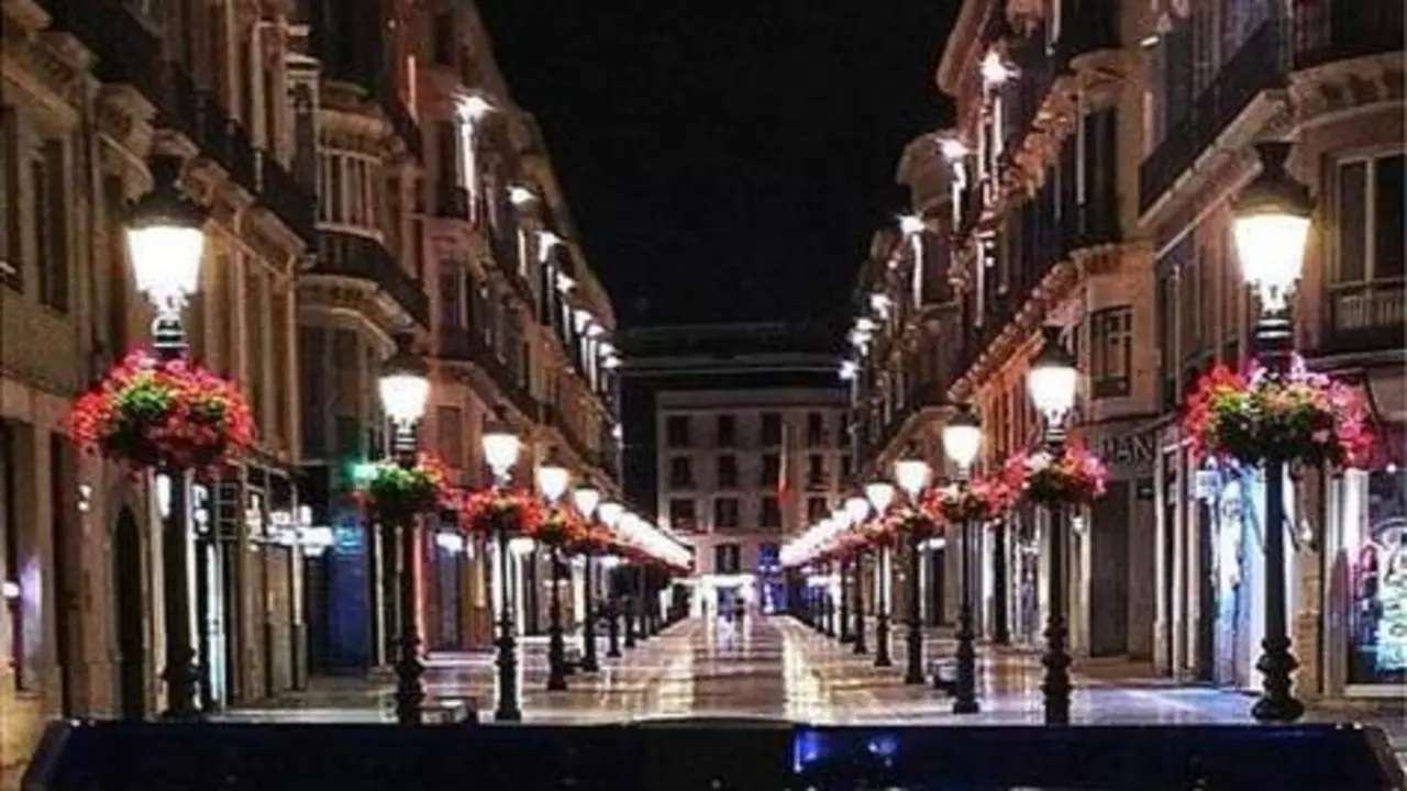 Patrulla en calle Larios. - CNP