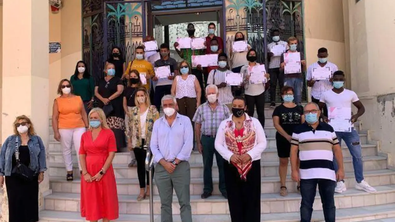 Programa Pint@ de Alternativas financiado por la Junta en Algeciras. - AI