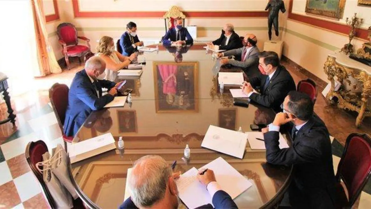 Reuni&oacute;n en Antequera. - Agrupaci&oacute;n Cofrad&iacute;as