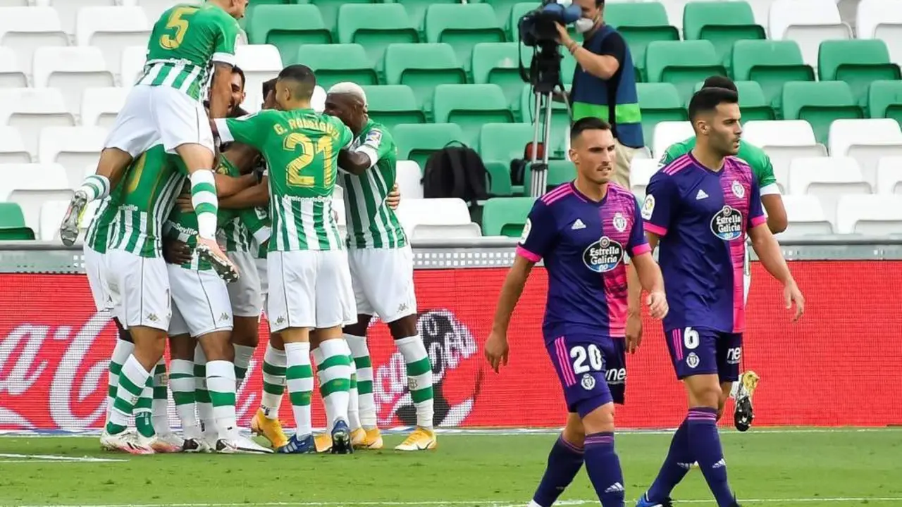 El Real Betis sigue hacia arriba (2-0)