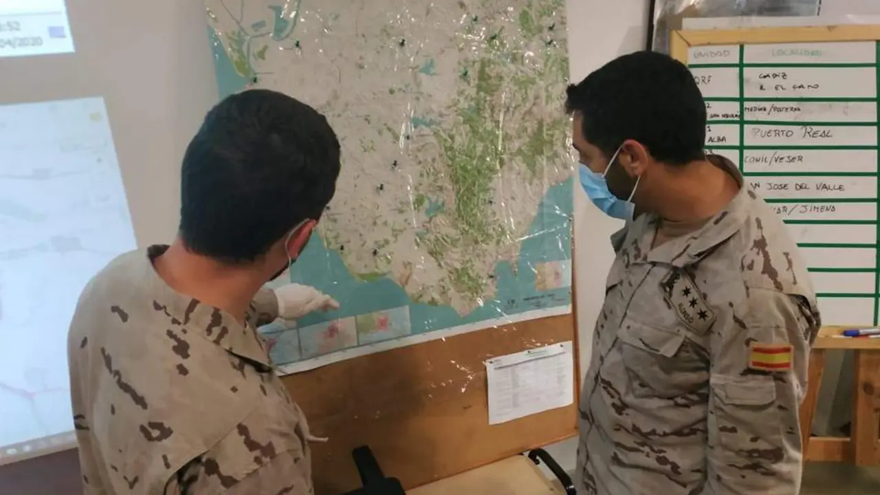 Infantes de Marina durante la operaci&oacute;n Balmis. - 
