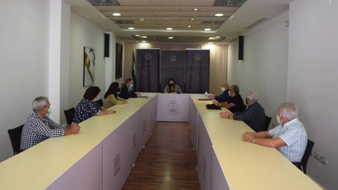 Reuni&oacute;n con la asociaci&oacute;n. - 