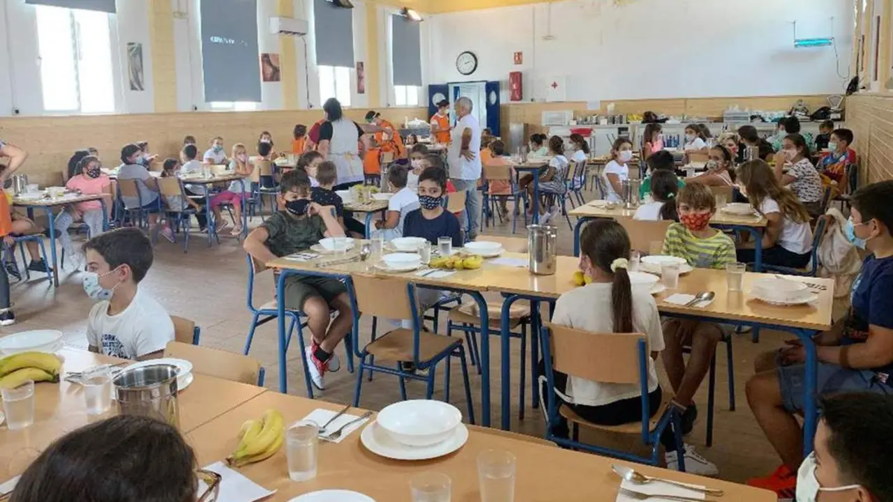 El comedor del CEIP Maestra Caridad Ruiz atiende diariamente a 250 alumnos del centro escolar - CEIP Maestra Caridad Ruiz
