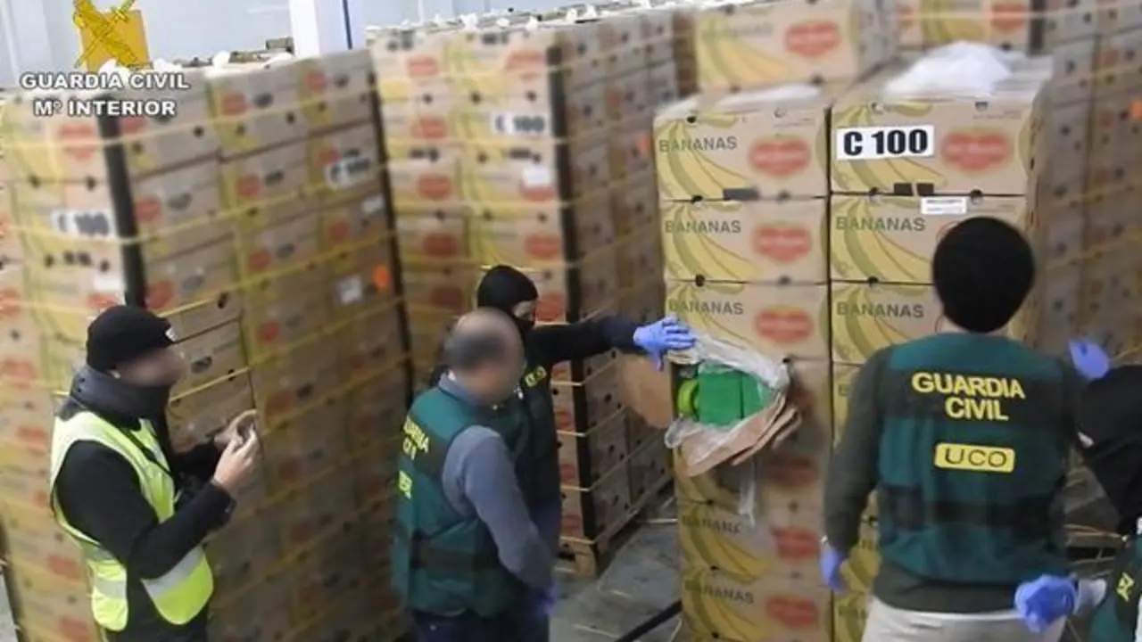 Coca&iacute;na intervenida. - Guardia Civil