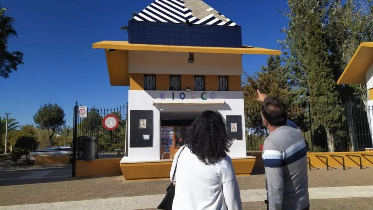 Quiosco en Santa Ana. - 