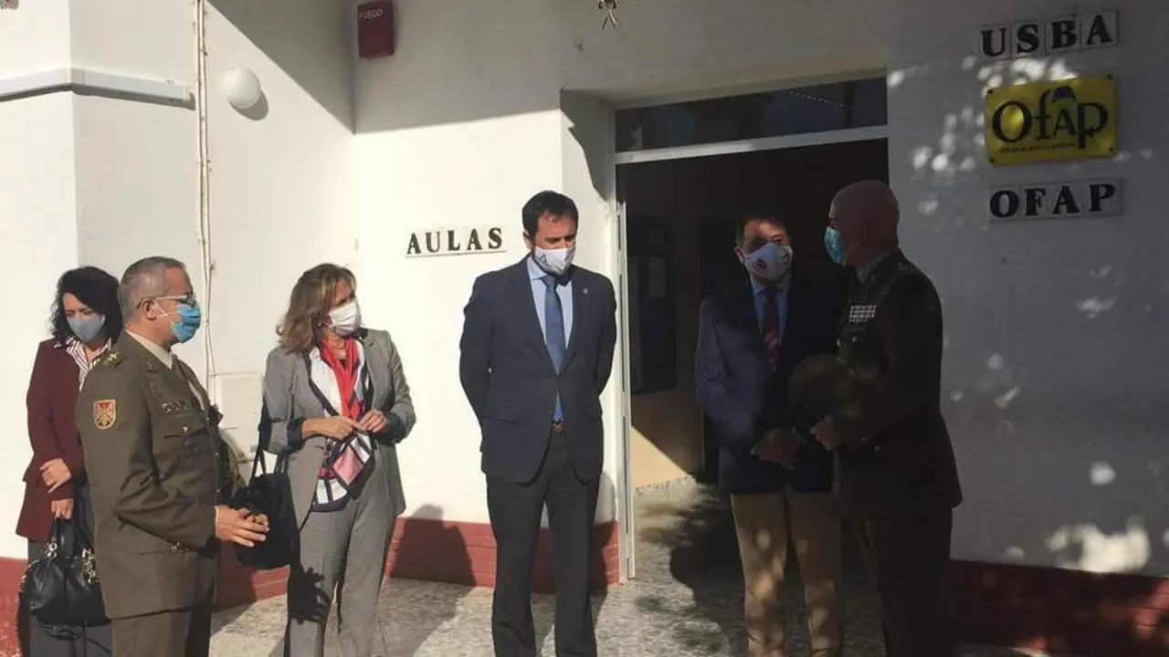 La base militar de El Copero formar&aacute; en el control de plagas