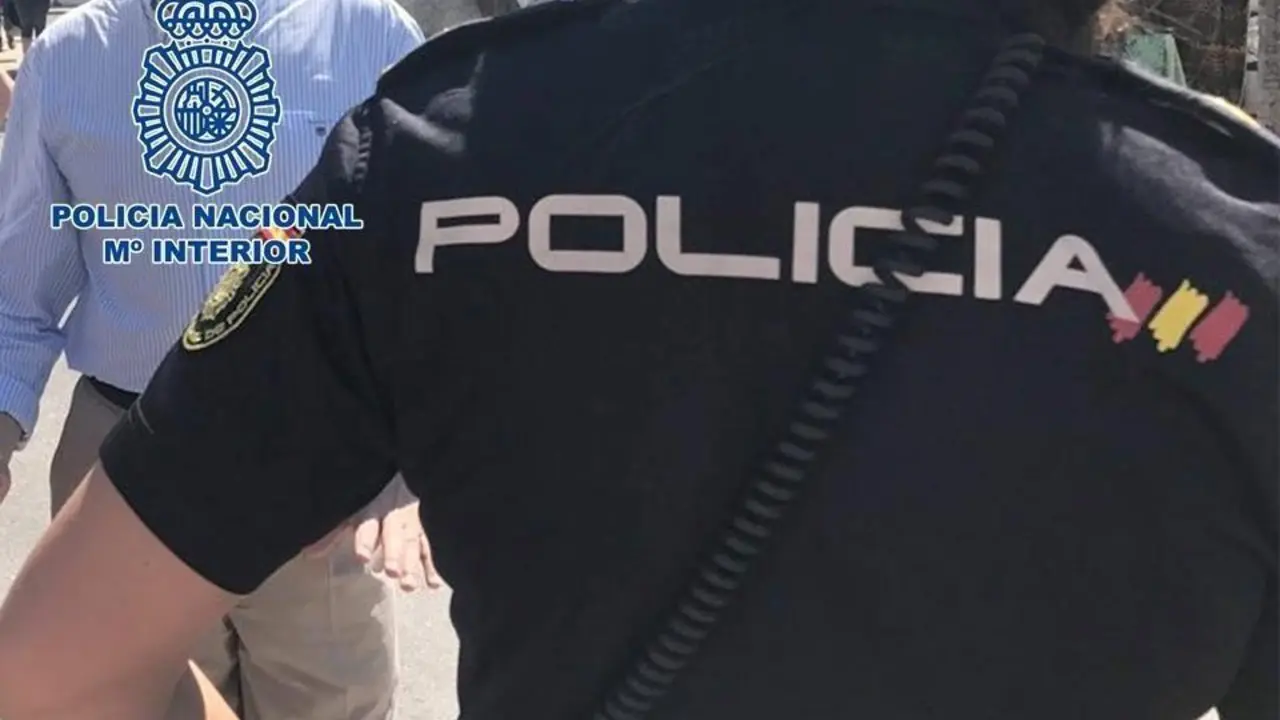 Agente de la Polic&iacute;a Nacional. - Europa Press