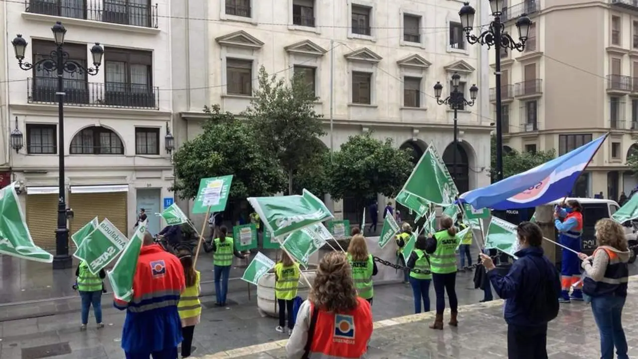 Concentraci&oacute;n de enfermeros de Urgencias en el SAS. - EP