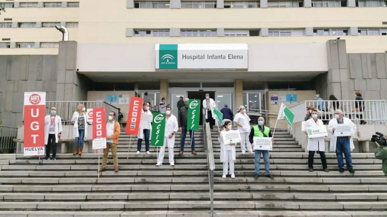 Protesta en el Infanta Elena. - VH