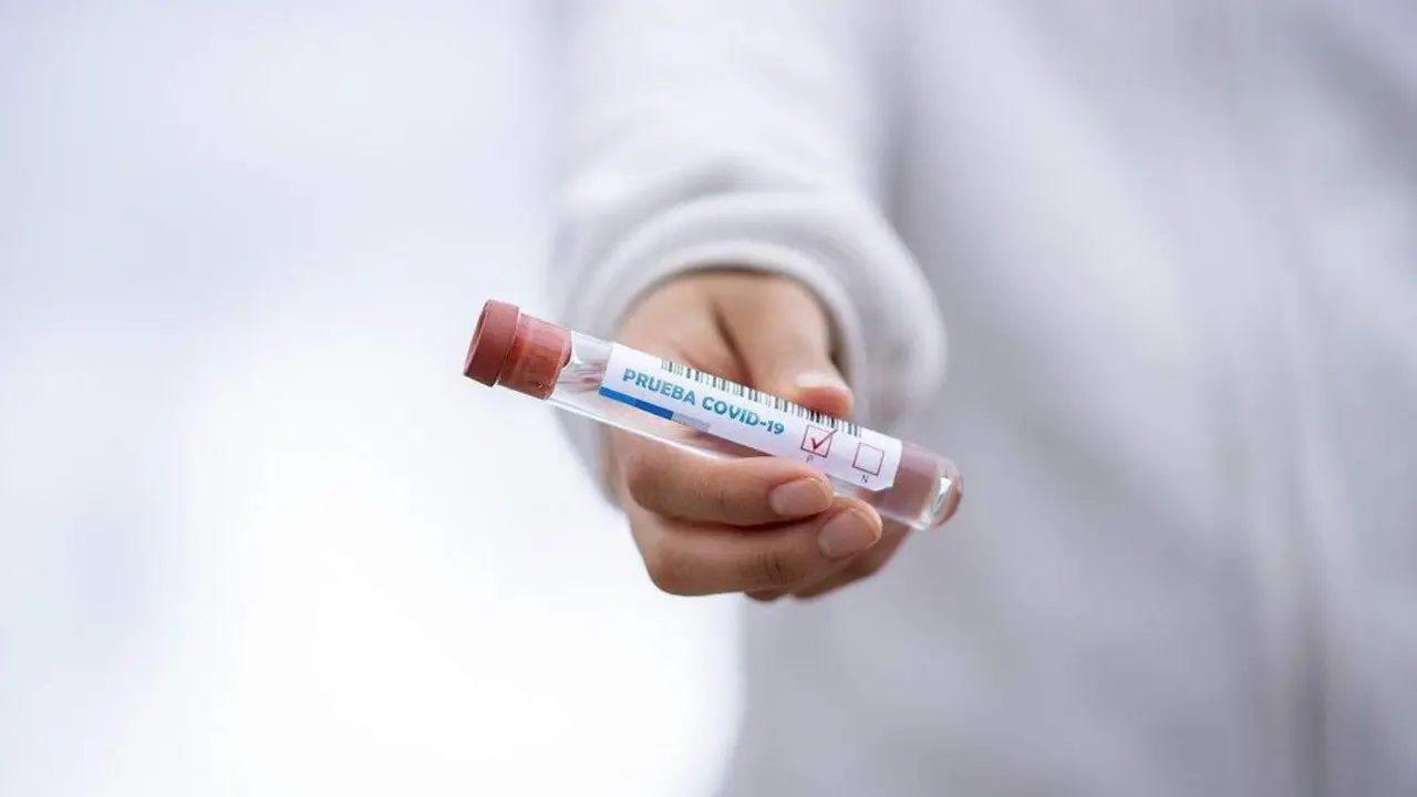 Prueba PCR de coronavirus. - AI
