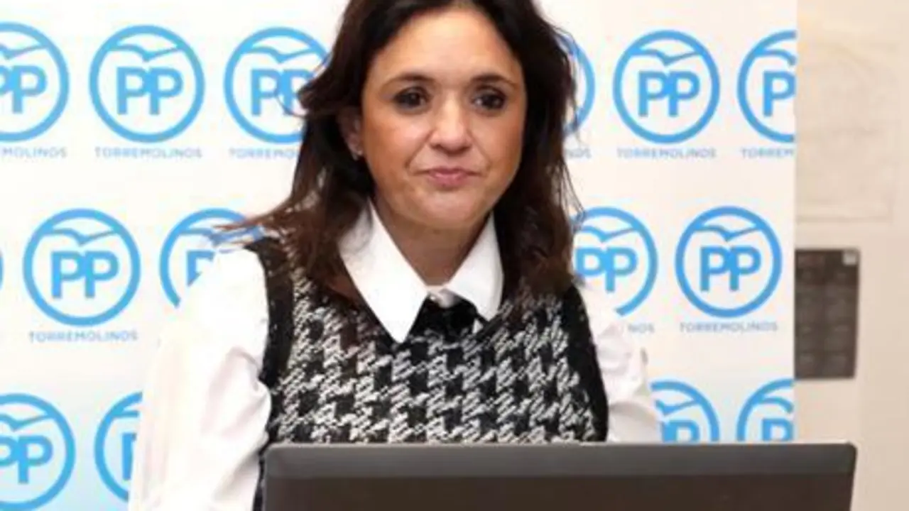 Margarita del Cid, portavoz del PP en Torremolinos, en una rueda de prensa. - PP Torremolinos