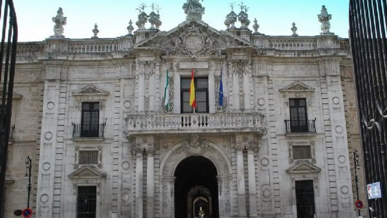 Fachada del rectorado de la Universidad de Sevilla. - V. S. 