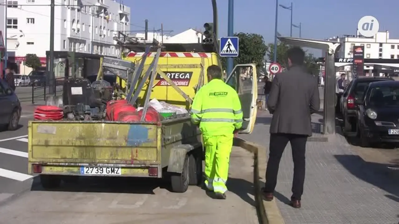 Cien nuevos aparcamientos para la avenida de Reyes Cat&oacute;licos de Chiclana