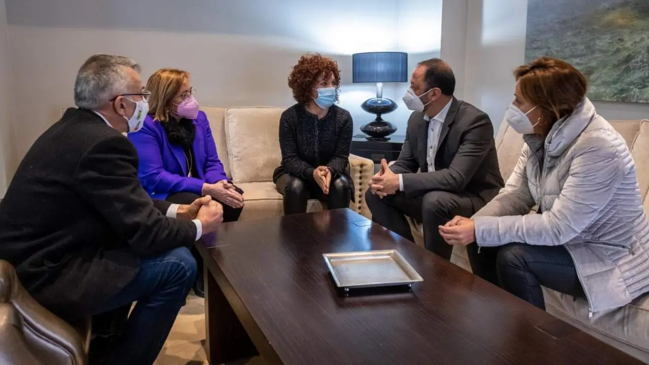 Reuni&oacute;n de Lim&oacute;n y Celis. - VH