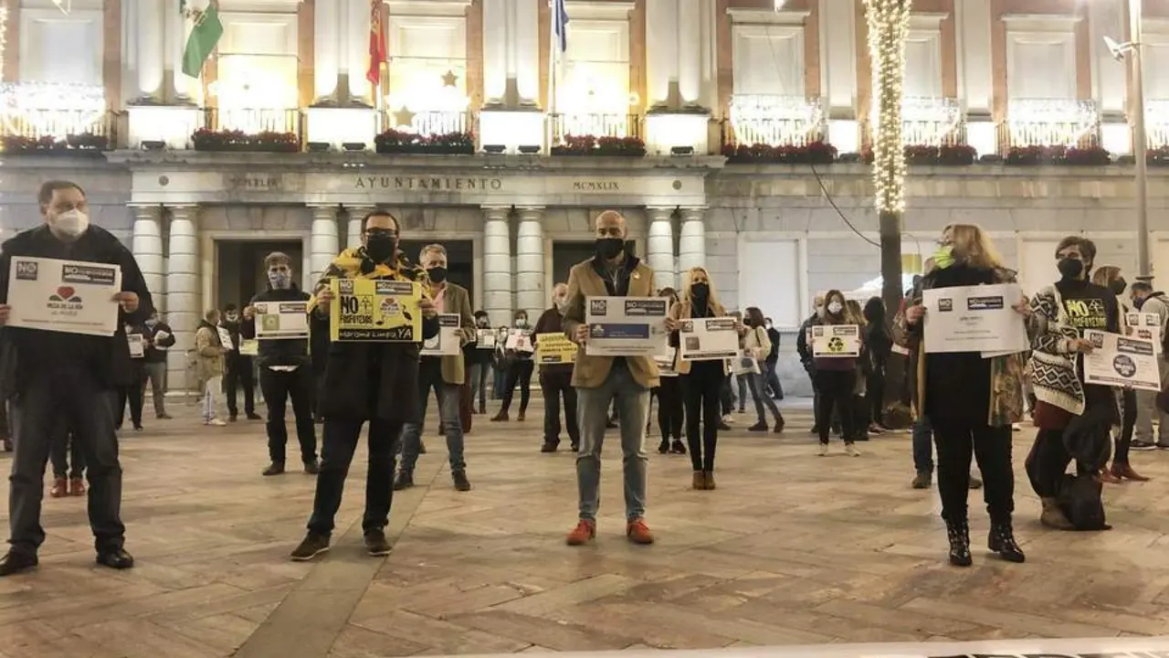 Protesta con el proyecto de los fosfoyesos. - VGPALACIOS