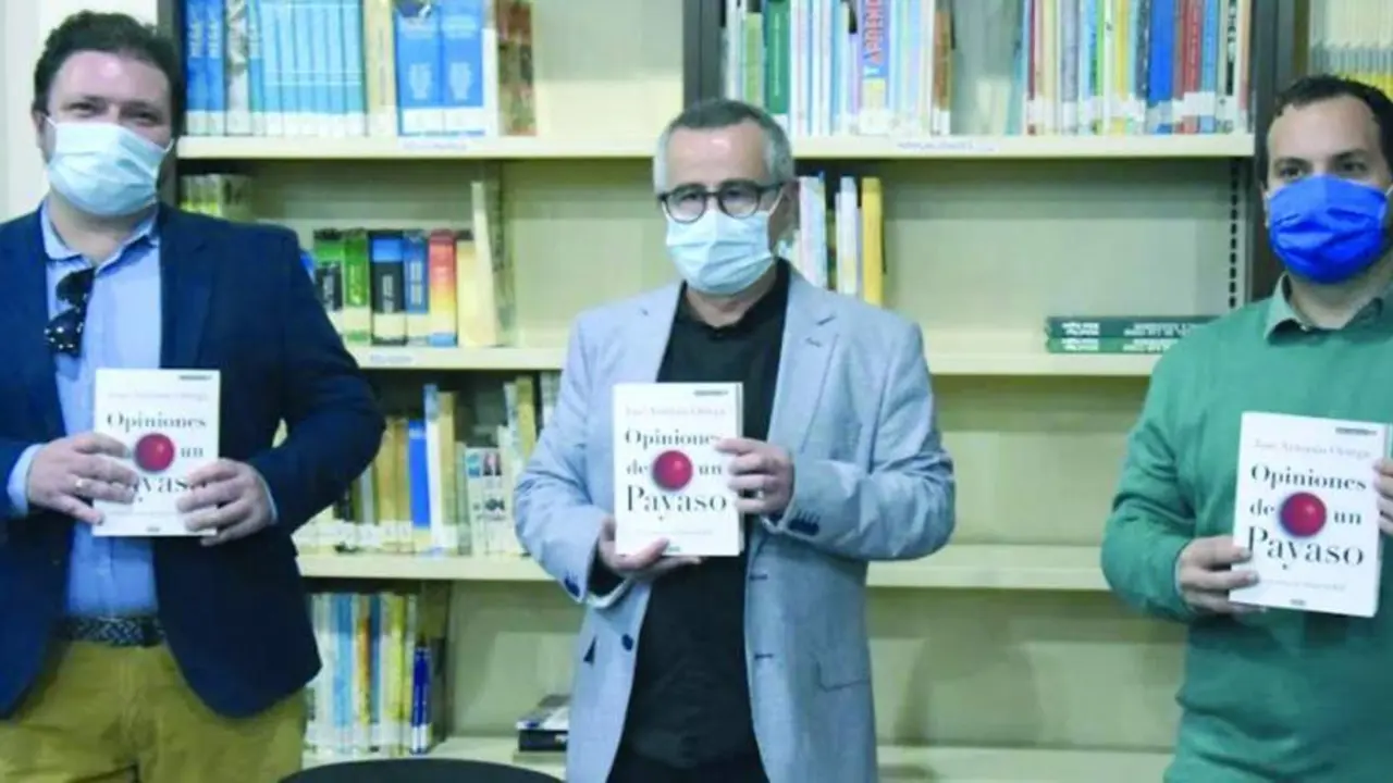Presentaci&oacute;n del libro de Jos&eacute; Antonio Ortega en Los Barrios. - AI