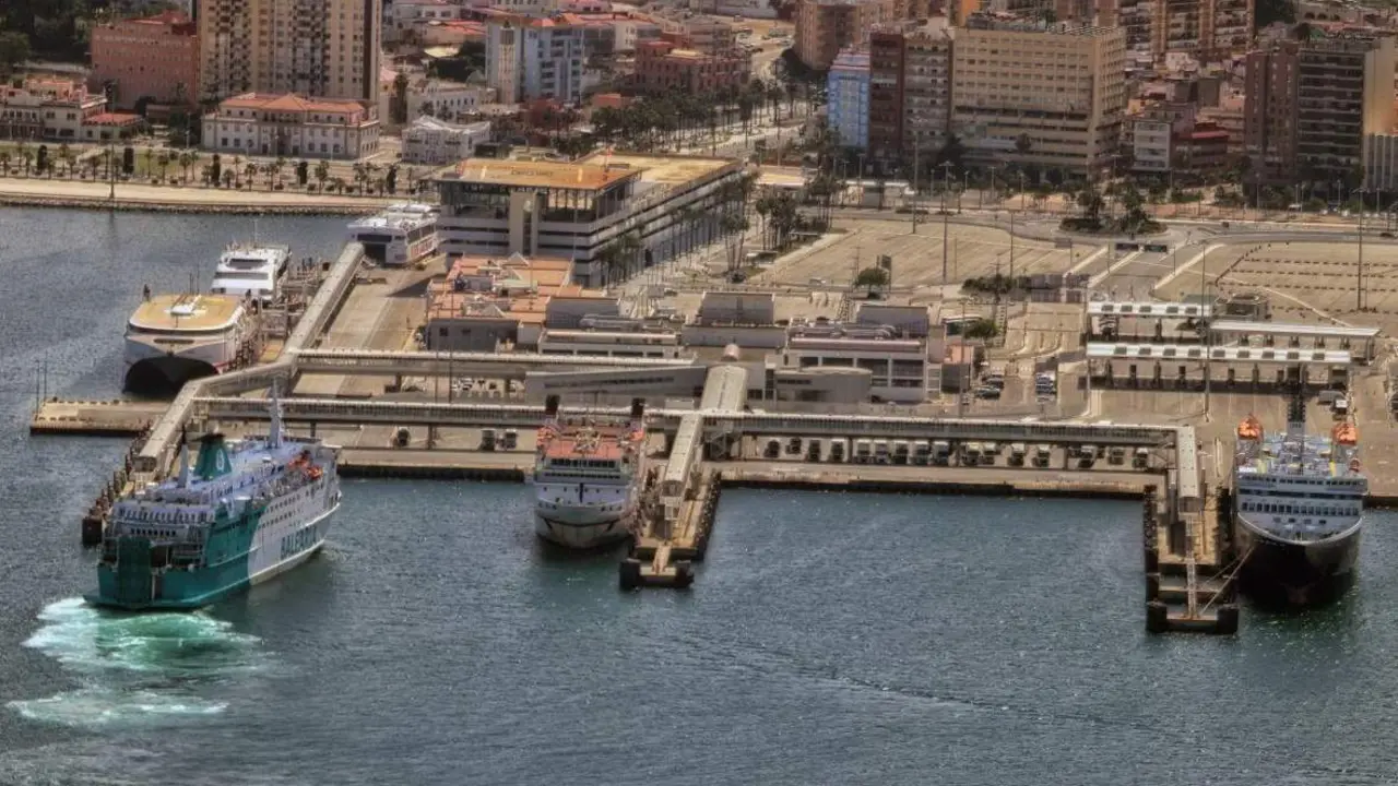 Puerto de Algeciras. - A. I.