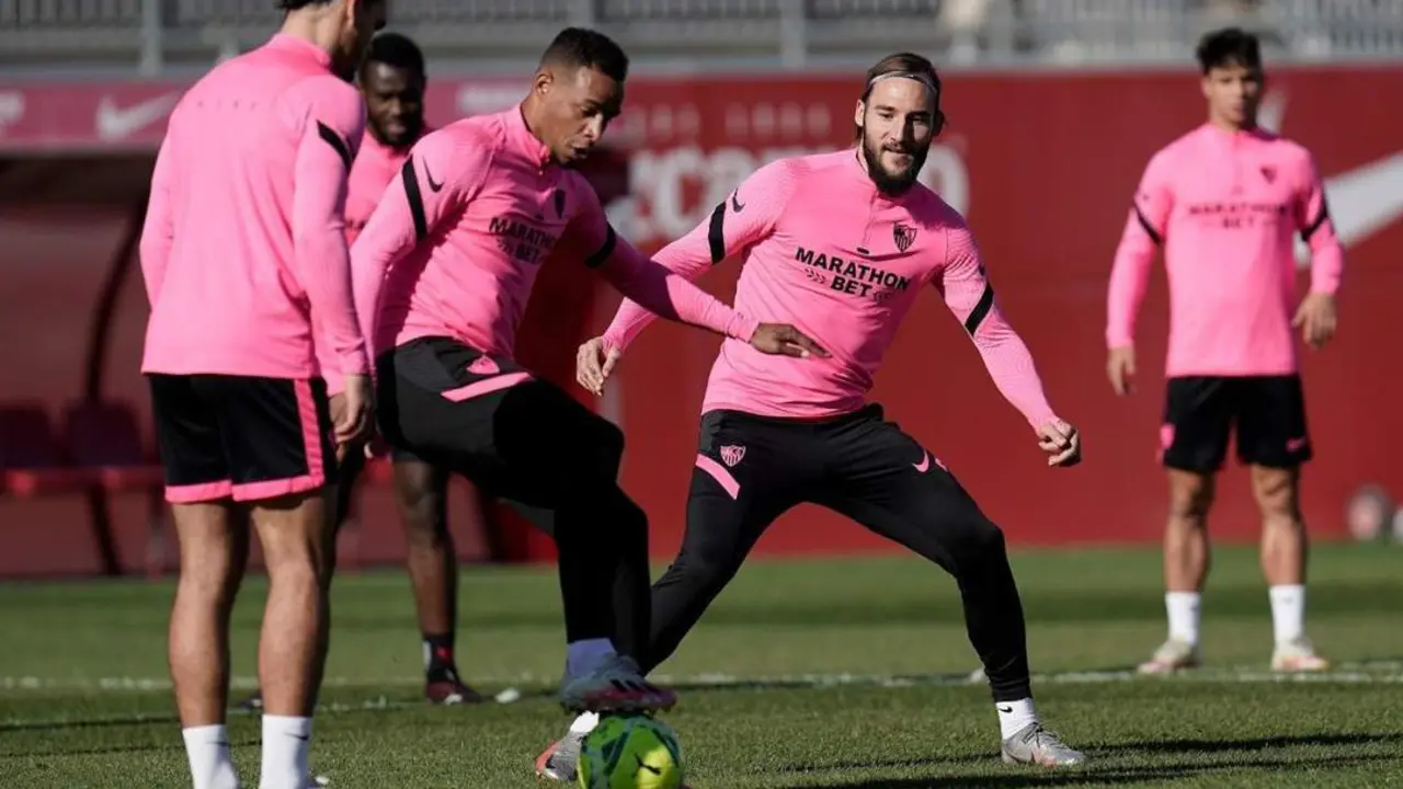 Imagen del entrenamiento del Sevilla. - sfc