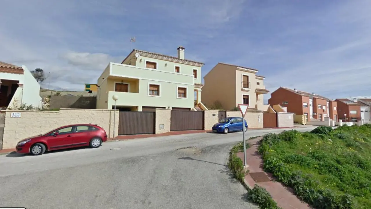Las Lomas de la P&oacute;lvora, en la Estaci&oacute;n de San Roque. - Google Maps