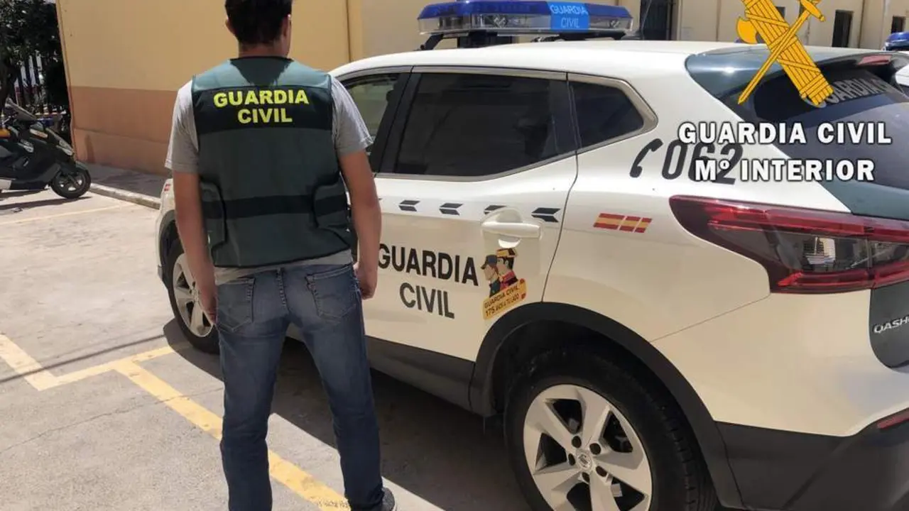Guardia Civil. - GC