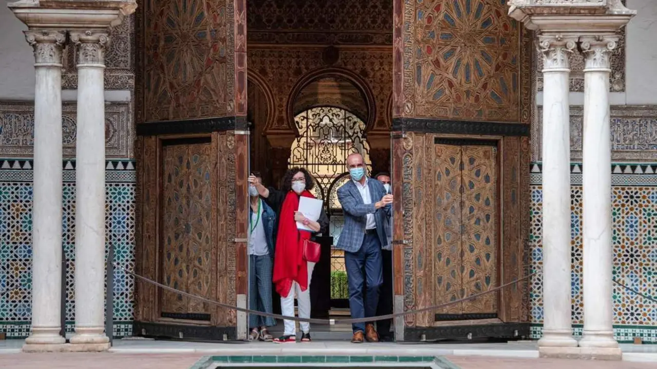 Visitas teatralizadas al Alc&aacute;zar. - Ayto