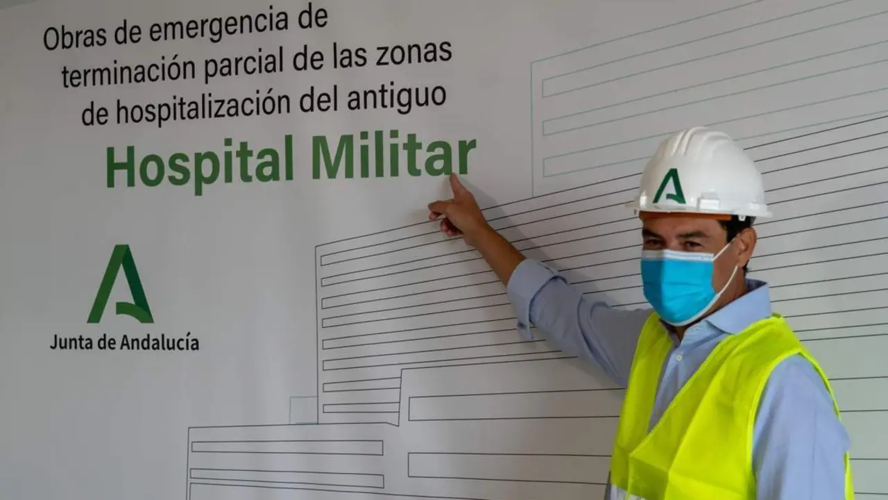 Moreno en su visita a las obras del antiguo Hospital Militar. - EP