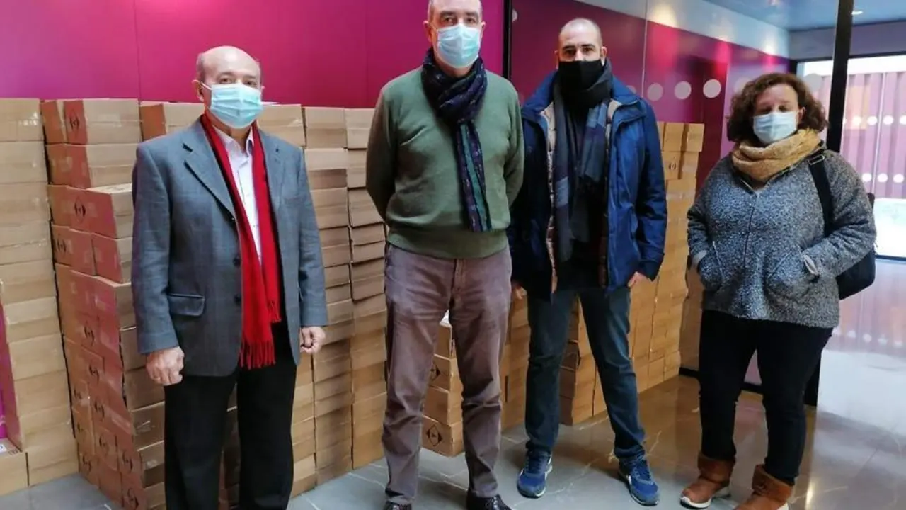 Donaci&oacute;n de material higi&eacute;nico al Comisionado del Pol&iacute;gono Sur. - CPS