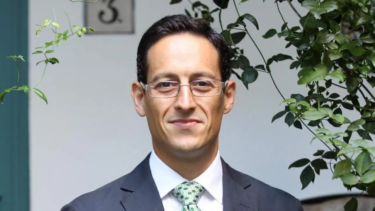 El profesor Jos&eacute; Carlos Claro. - COA
