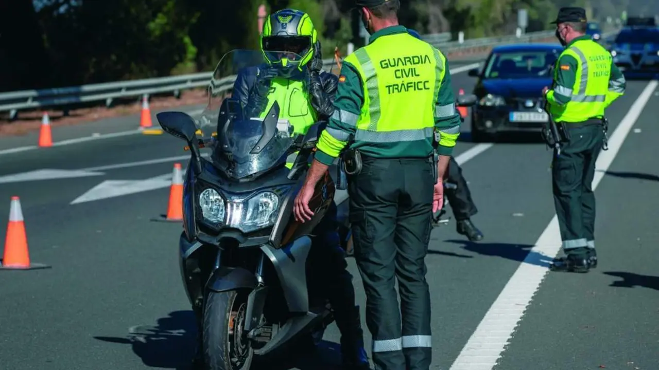 Uno de los controles. - Archivo
