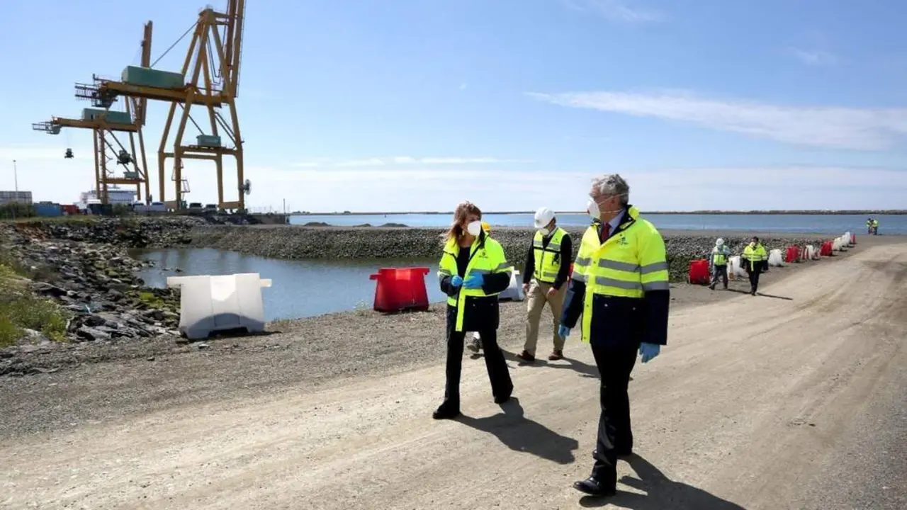 La presidenta del Puerto de Huelva, Pilar Miranda. - VH