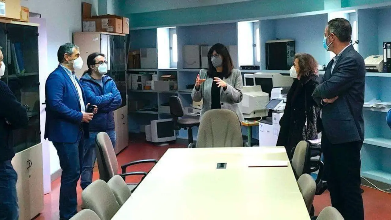 Visita de la rectora en el inicio de los ex&aacute;menes. - VH