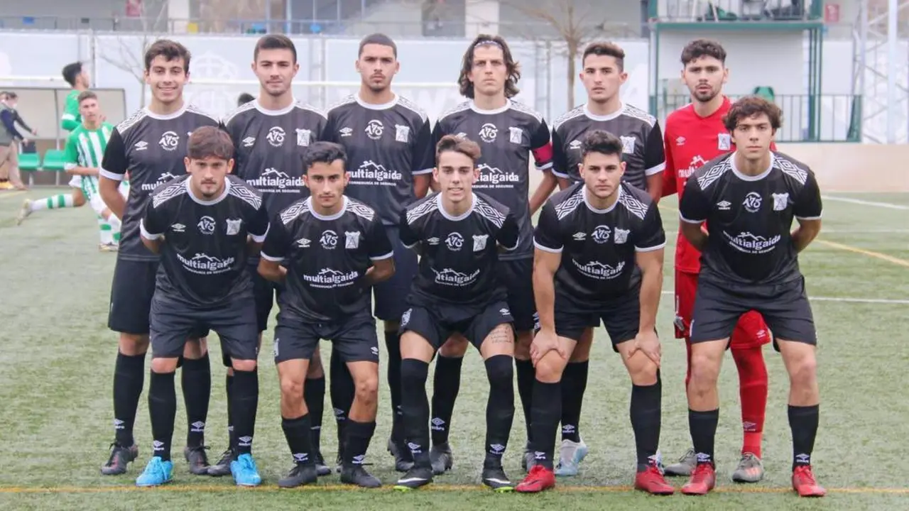 Los jugadores que compusieron la convocatoria para enfrentarse al Betis en Sevilla - Mois&eacute;s Villalba