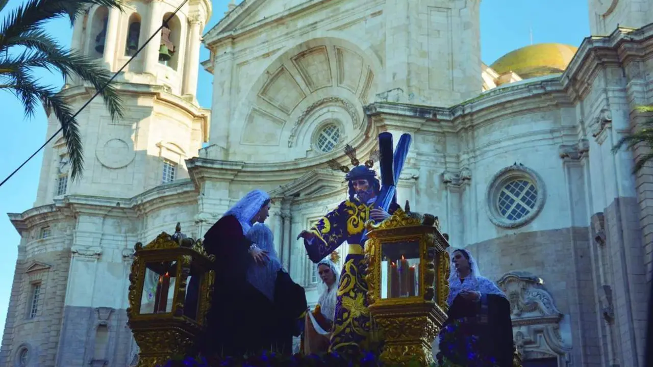 Paso de misterio de Afligidos en la Catedral de C&aacute;diz.  - Estefan&iacute;a Escoriza