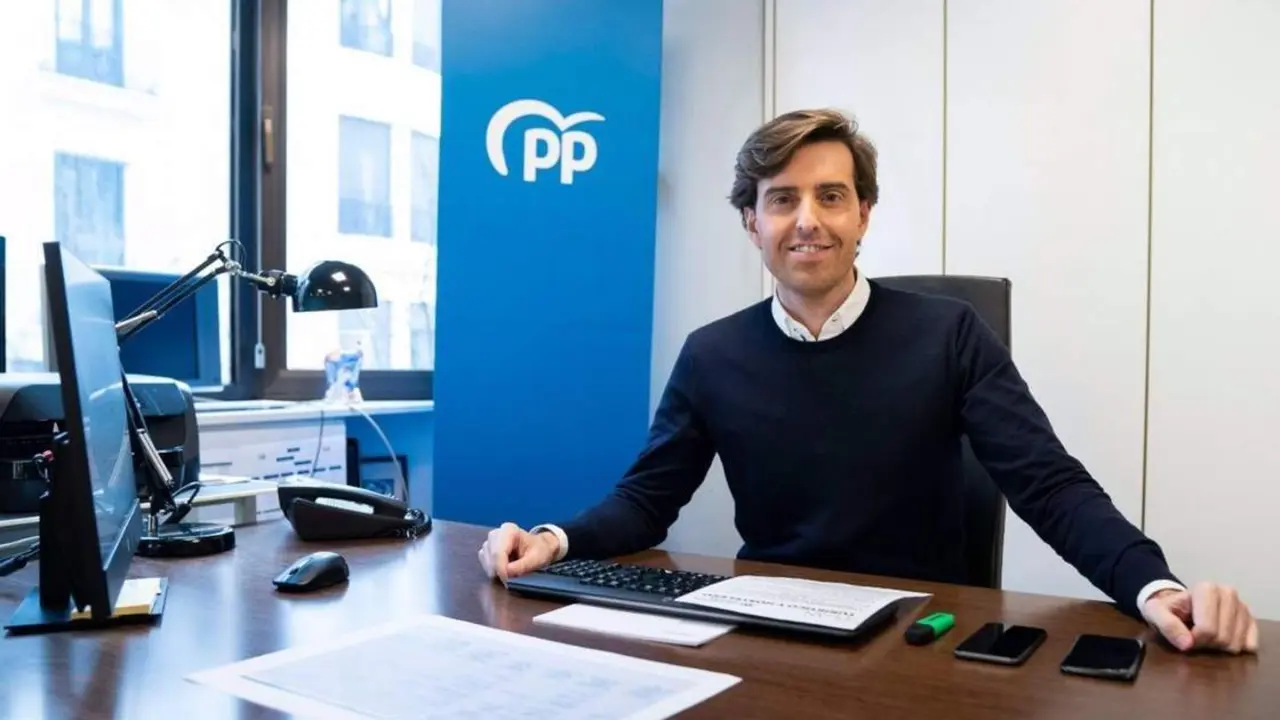 El vicesecretario de Comunicaci&oacute;n del PP y diputado nacional por M&aacute;laga, Pablo Montesinos. - EP