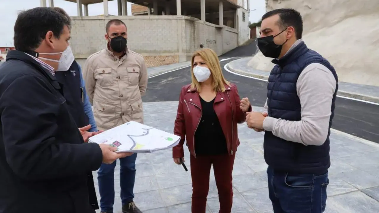 Mamen S&aacute;nchez, en su visita a La Hoyanca.  - Andaluc&iacute;a Informaci&oacute;n