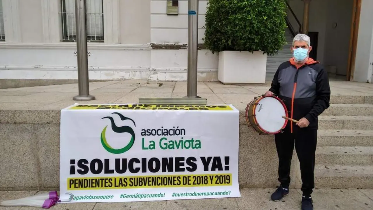 Manuel P&eacute;rez Navarro, su presidente. - Viva