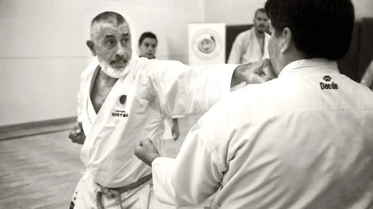 Fernando Rivera, Campe&oacute;n del Mundo de Karatedo JKA.  - A.I.