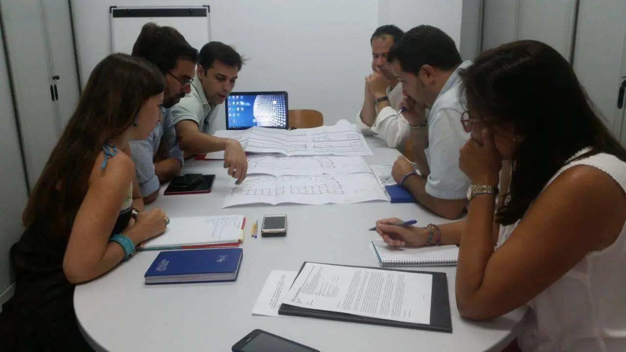 Proyecto de reforma del mercado de abastos. - viva