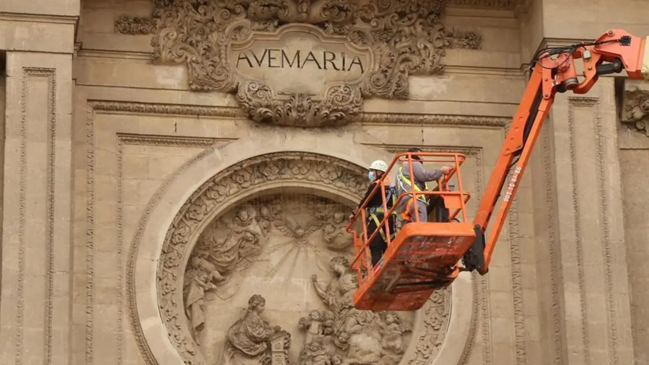Trabajos en la Catedral de Granada. - EFE