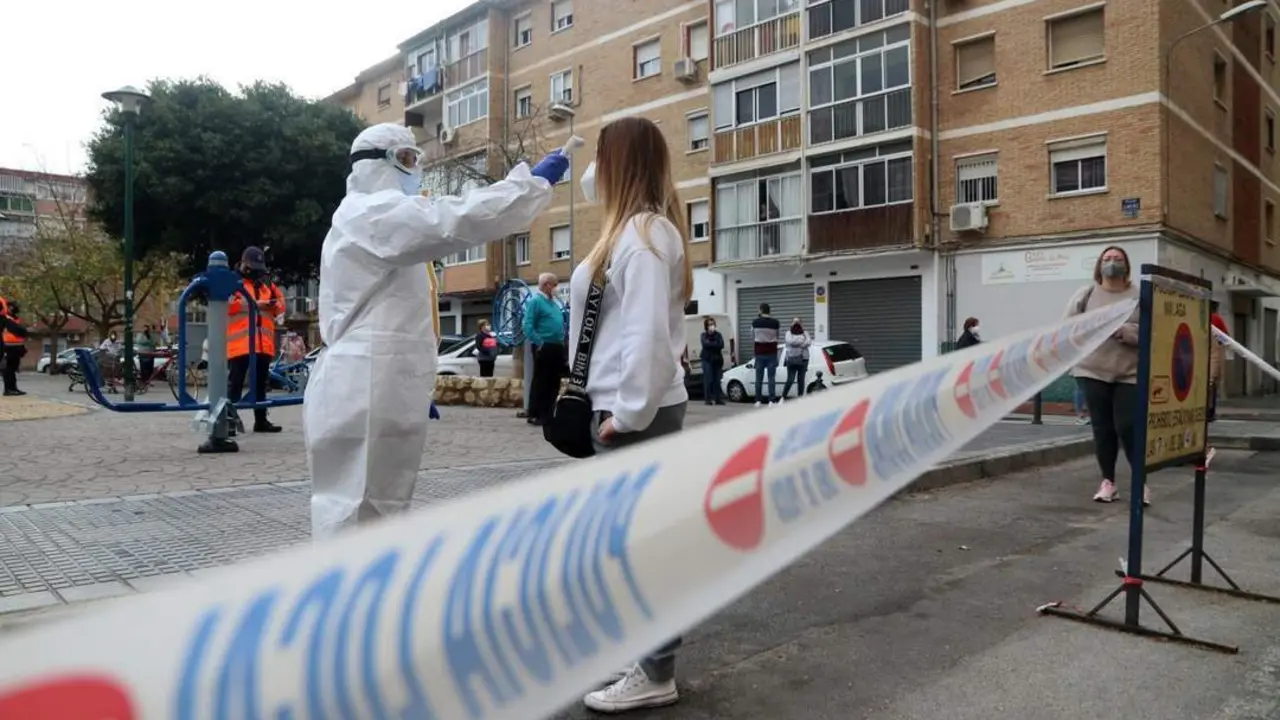 Sanitarios en M&aacute;laga. - EP