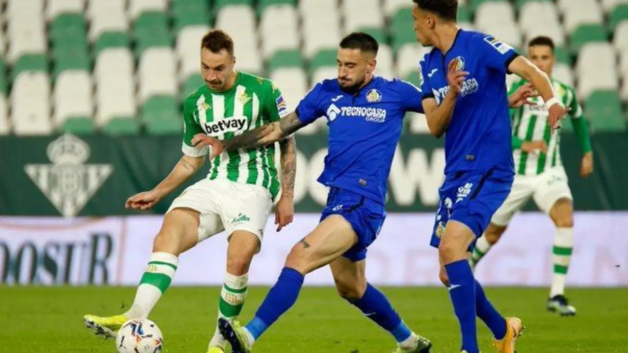 Loren Mor&oacute;n durante el duelo ante el Getafe de la pasada jornada. - efe
