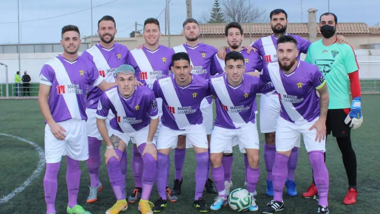 Once inicial que present&oacute; el Rayo Sanluque&ntilde;o ante el Bornense en La Quinta de la Paz - Ra&uacute;l J. Bustillos