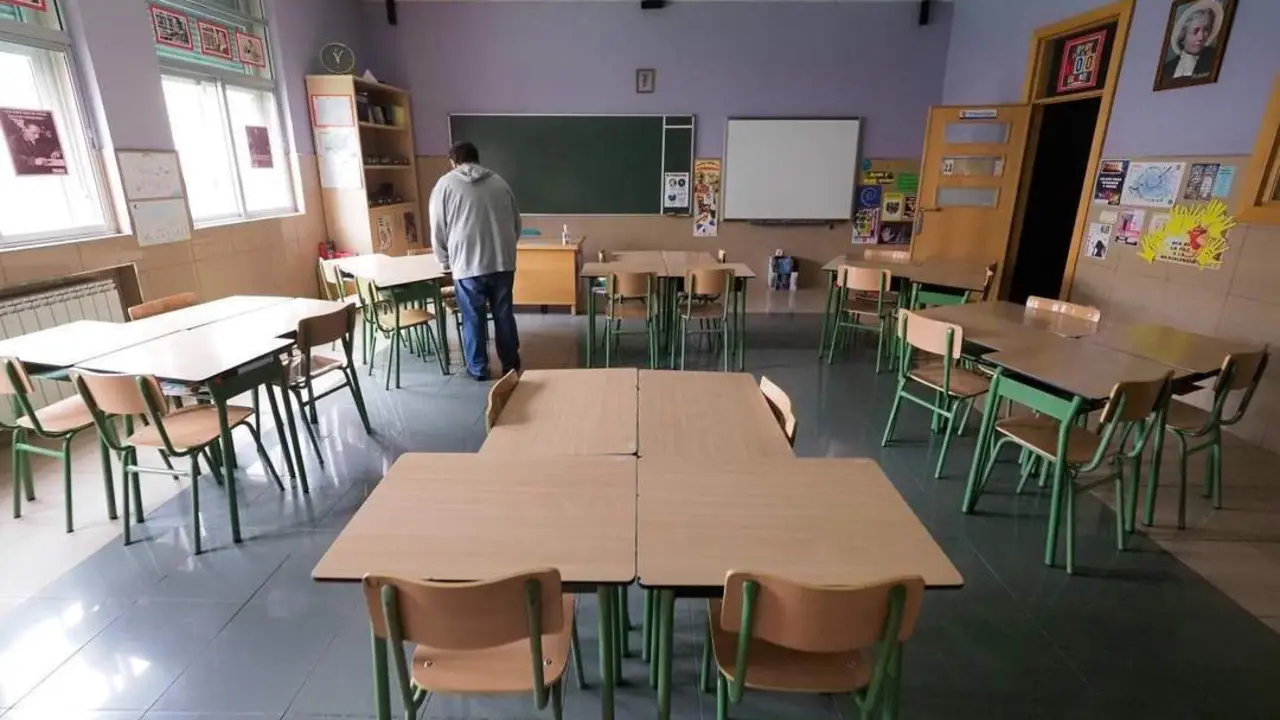 Aula vac&iacute;a. - EFE