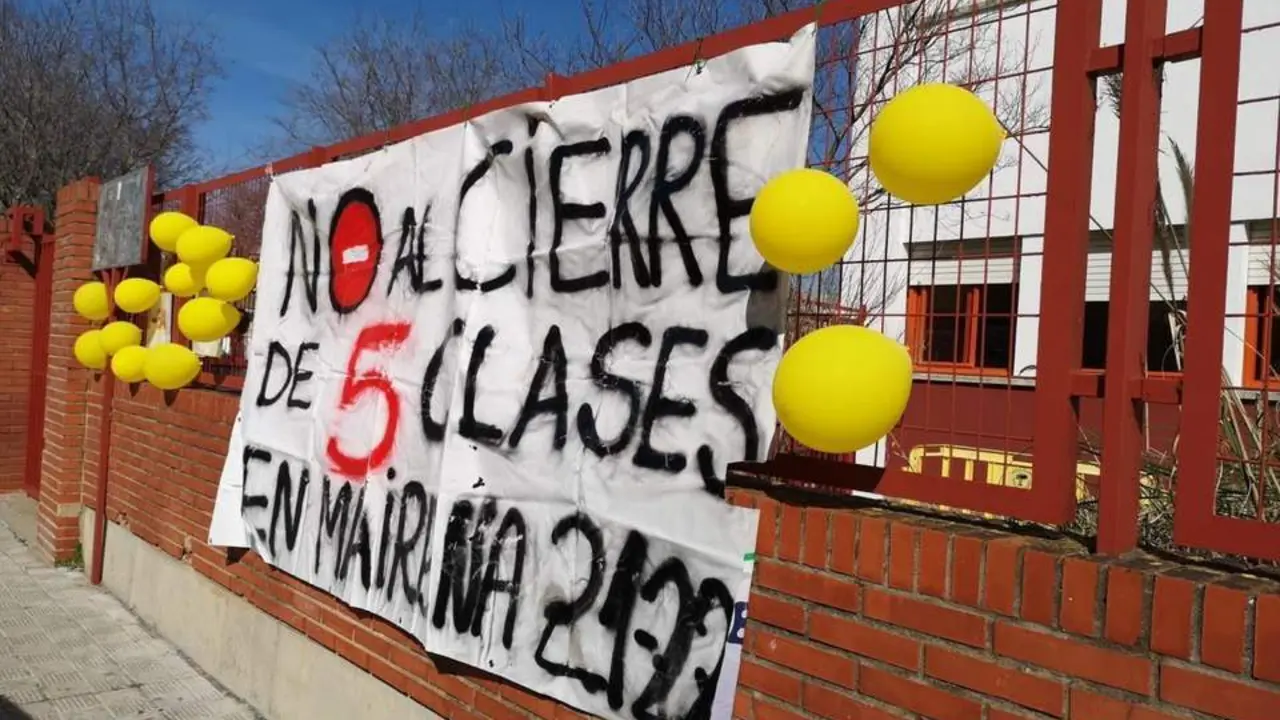 Pancarta reivindicativa.  - EP