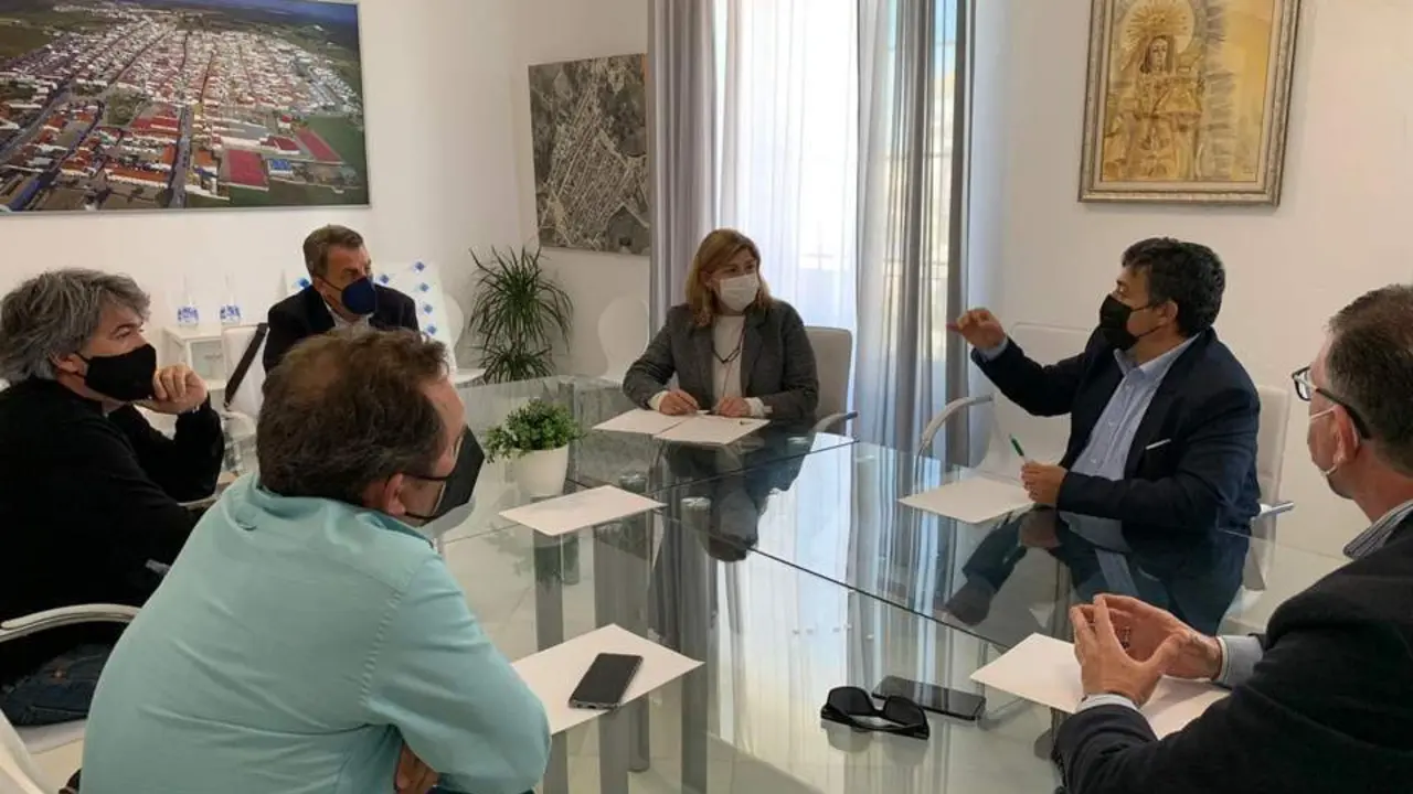 Reuni&oacute;n para analizar el transporte al hospital. - VH